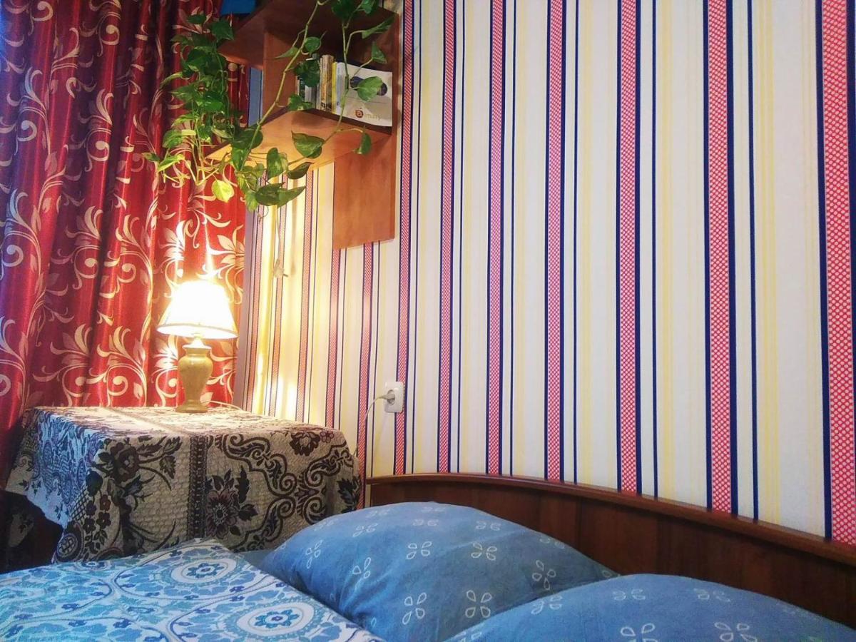 "Арбат" Центр Квартира- Apartment "Arbat" Almaty Extérieur photo
